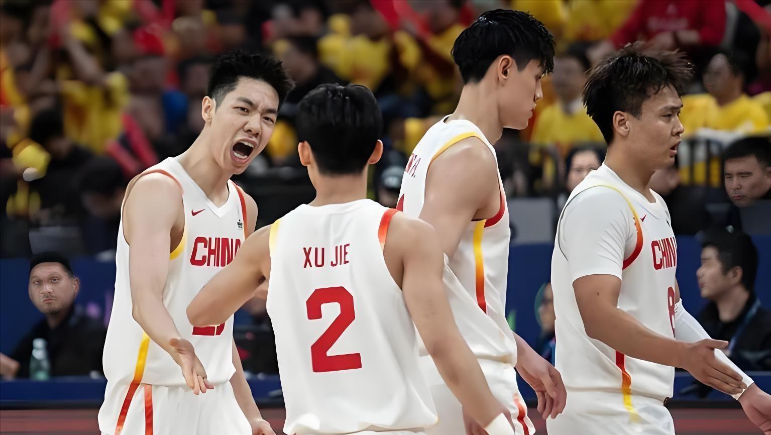 星空体育官网下载入口-中日大战裁判风波后,篮协向中国篮球界道歉,3位执法者下场如何