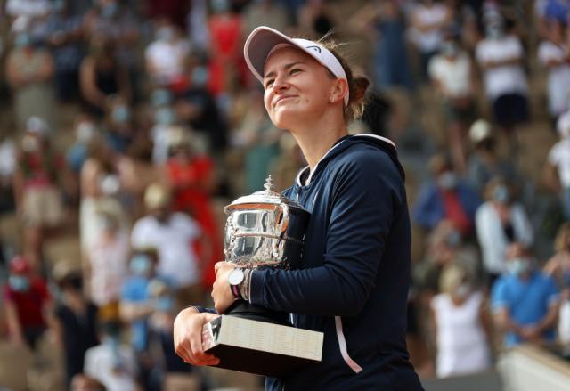 星空体育赛事-用双冠书写黑马传奇 克雷吉茨科娃法网“一飞冲天”